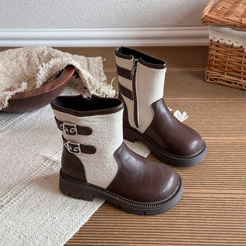 Girls' Fashion Boots 2026 Autumn New Collection Children's Versatile Western Style Medium High Top Leather Boots Korean Version Princess Soft Bottom Leather Boots Girls' Fashion Boots 2026 Autumn New Collection Children's Versatile Western Style Medium High Top Leather Boots Korean Version Princess Soft Bottom Leather Boots