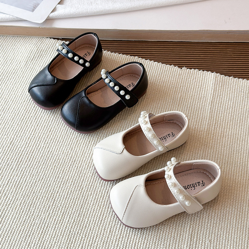 Girls' leather shoes retro girls' leather shoes spring and autumn styles princess shoes 2026 new ladies' leather shoes soft sole