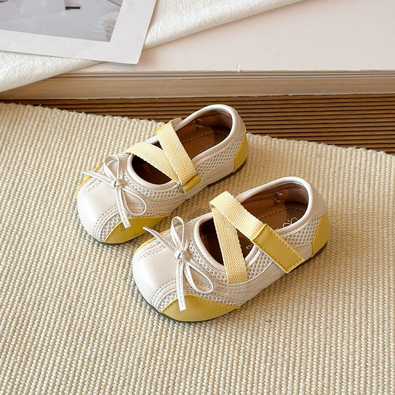 Girls' Shallow Mouth Single Shoes 2026 Spring and Autumn Vintage Mary Jane Versatile Princess Shoes Butterfly Bow Ballet Small Leather Shoes Girls' Shallow Mouth Single Shoes 2026 Spring and Autumn Vintage Mary Jane Versatile Princess Shoes Butterfly Bow Ballet Small Leather Shoes