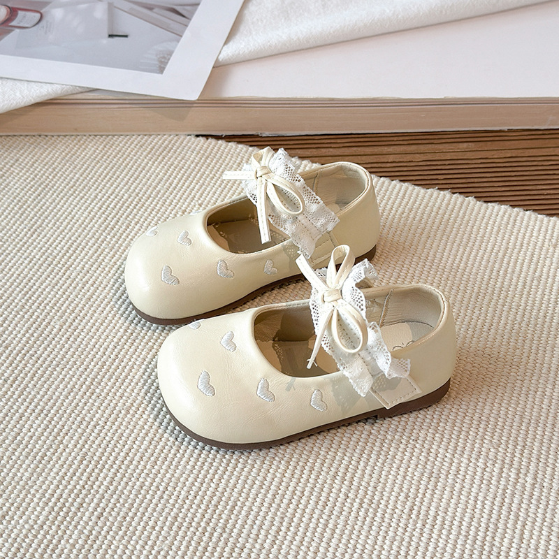Children's small leather shoes 2026 Spring and Autumn new style girls' lace lace single shoes baby soft sole anti slip fashionable princess shoes Children's small leather shoes 2026 Spring and Autumn new style girls' lace lace single shoes baby soft sole anti slip fashionable princess shoes