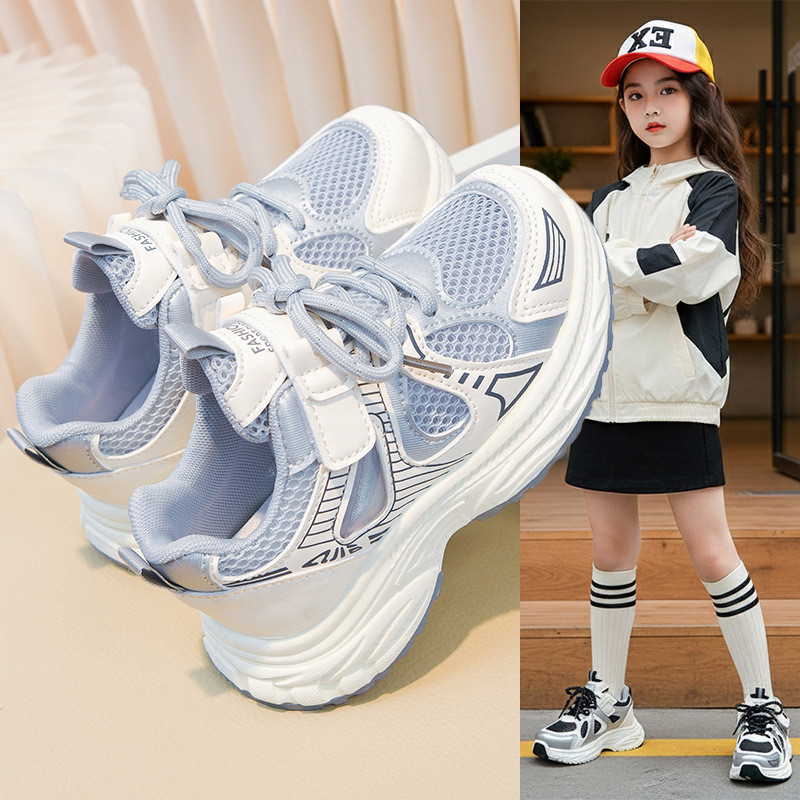 Girls' sports shoes 2026 spring new fashionable, versatile, comfortable, height increasing casual shoes for elementary school students, soft soled sports shoes Girls' sports shoes 2026 spring new fashionable, versatile, comfortable, height increasing casual shoes for elementary school students, soft soled sports shoes