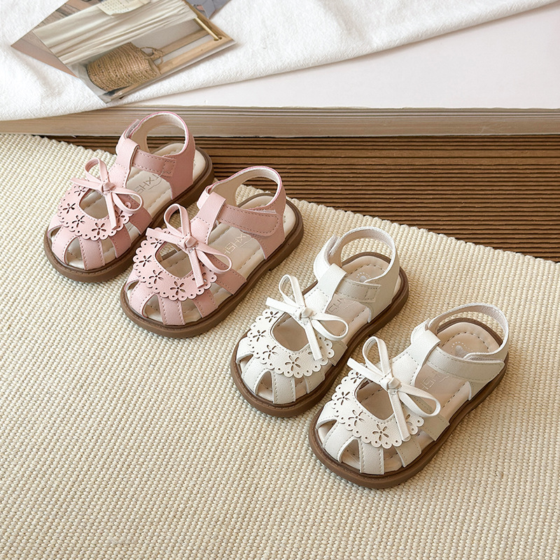 Girls' Sandals 2026 Summer New Style Non slip Breathable Beach Shoes for Children, Soft soled Baotou Beach Sandals for Babies