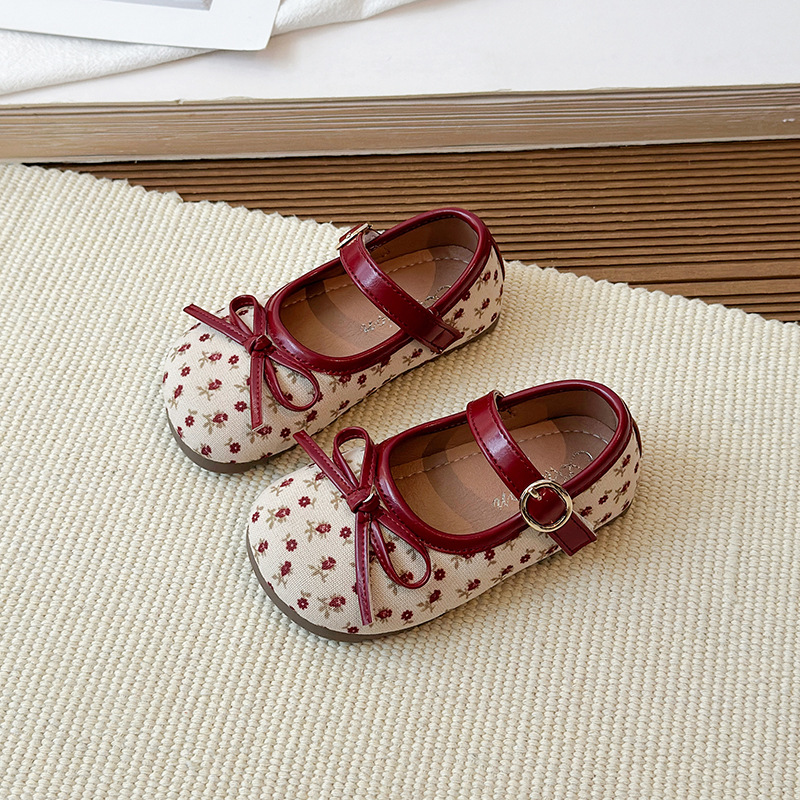 Girls' Bean Shoes 2026 Spring New Style Baby Fashion Little Fragrant Leather Shoes Children's Mary Jane Soft soled Single Shoes Girls' Bean Shoes 2026 Spring New Style Baby Fashion Little Fragrant Leather Shoes Children's Mary Jane Soft soled Single Shoes