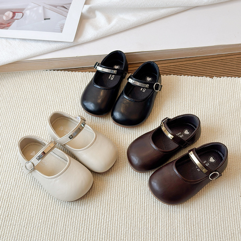 Girls' Little Leather Shoes 2026 Spring and Autumn New Baby Round Head Mary Zhen Single Shoes Little Baby Shallow Mouth Soft Bottom Bean Shoes