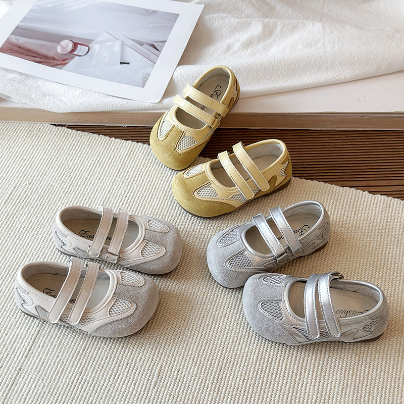 Children's walking shoes 2026 autumn new item, soft soled comfortable casual shoes for babies aged 2-8-12, fashionable children's single shoes