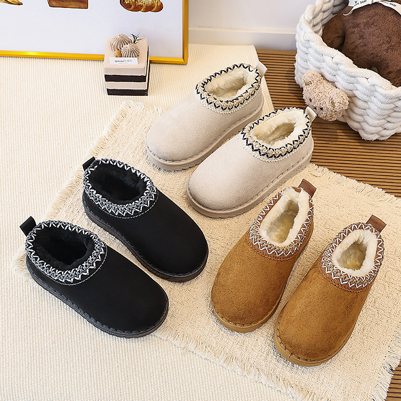 Children's cotton shoes 2026 winter new style for girls, fashionable and warm snow cotton shoes for girls, with added plush and thickened cotton shoes for girls