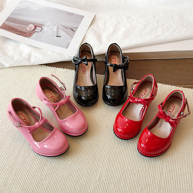 Red Girls' High Heels Dance Shoes 2026 Spring and Autumn Children's Fashion Dance Shoes Middle and High School Students' Performance Dance Shoes