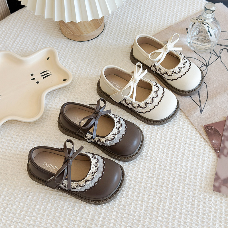 Girls' Princess Shoes 2026 New Children's Korean Edition Lace Skirt Princess Single Shoes Autumn Soft Bottom Versatile Small Leather Shoes