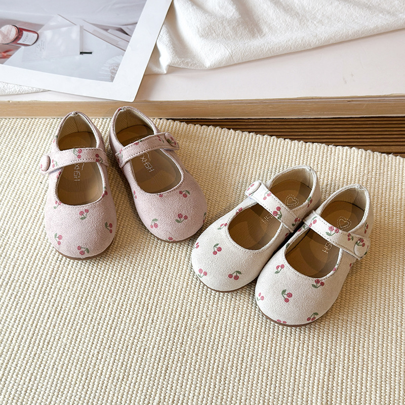 Girls' leather shoes 2026 Spring and Autumn new Korean version princess shoes soft sole anti slip children's fashionable British style children's single shoes