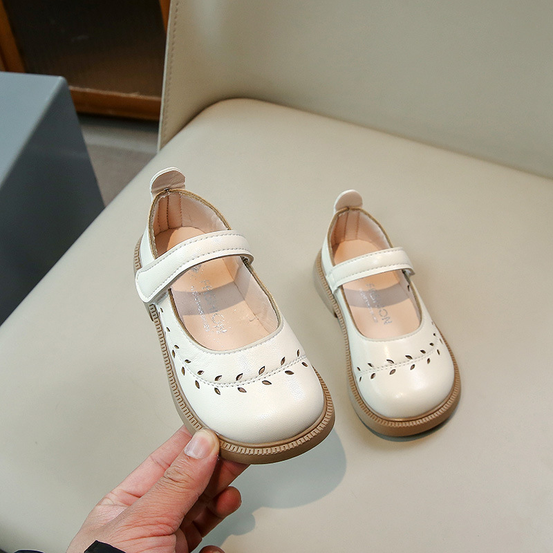 Girls' leather shoes 2025 Spring and Autumn new comfortable baby Mary Jane princess shoes fashion performance dance single shoe wholesale Girls' leather shoes 2025 Spring and Autumn new comfortable baby Mary Jane princess shoes fashion performance dance single shoe wholesale