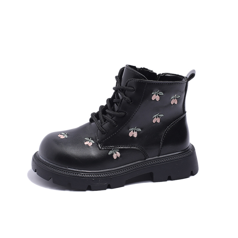 Girls' Martin boots, 2026 autumn and winter new item, fashionable embroidered princess boots for little girls, baby soft soled children's short boots Girls' Martin boots, 2026 autumn and winter new item, fashionable embroidered princess boots for little girls, baby soft soled children's short boots