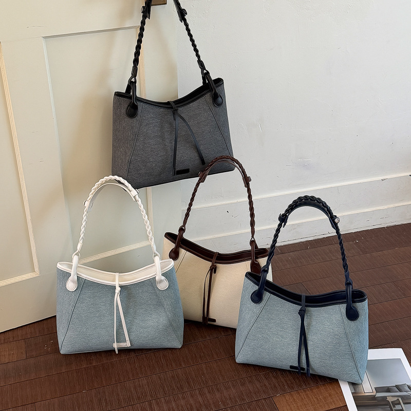 Bags bag women's Korean version simple niche armpit bag 2026 new stylish versatile commuting shoulder crossbody bag