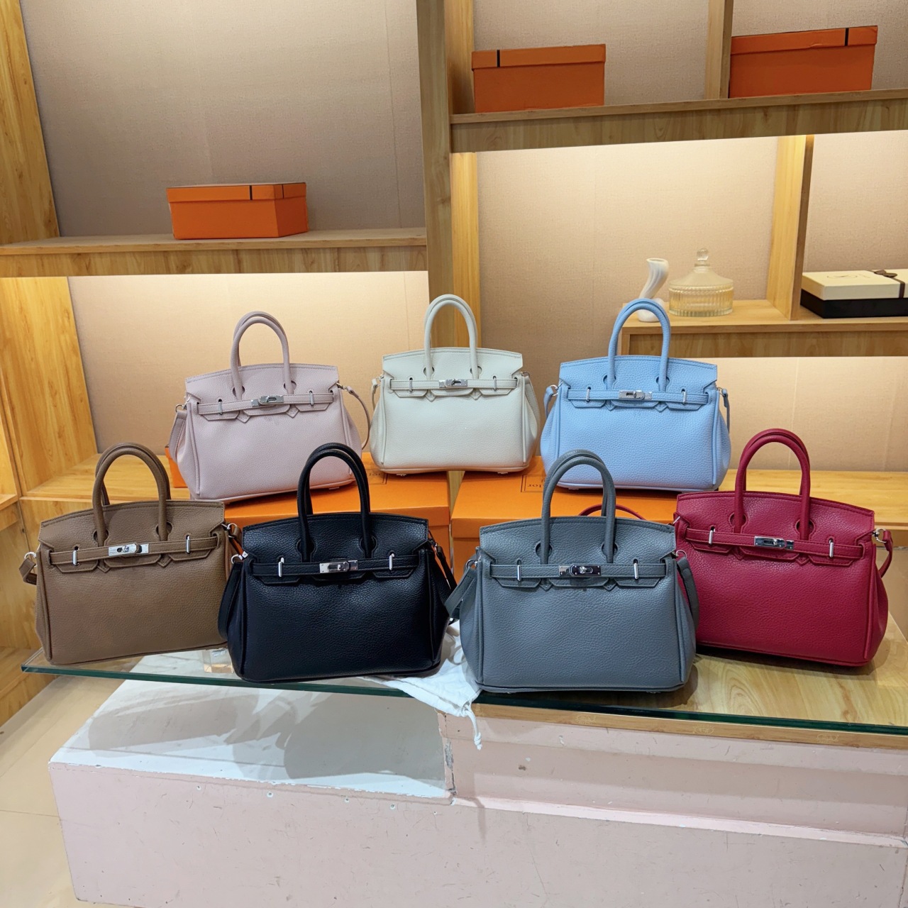 Cross border 2026 new large capacity lychee patterned platinum bag, high-end commuting single shoulder crossbody bag, multi-color wholesale