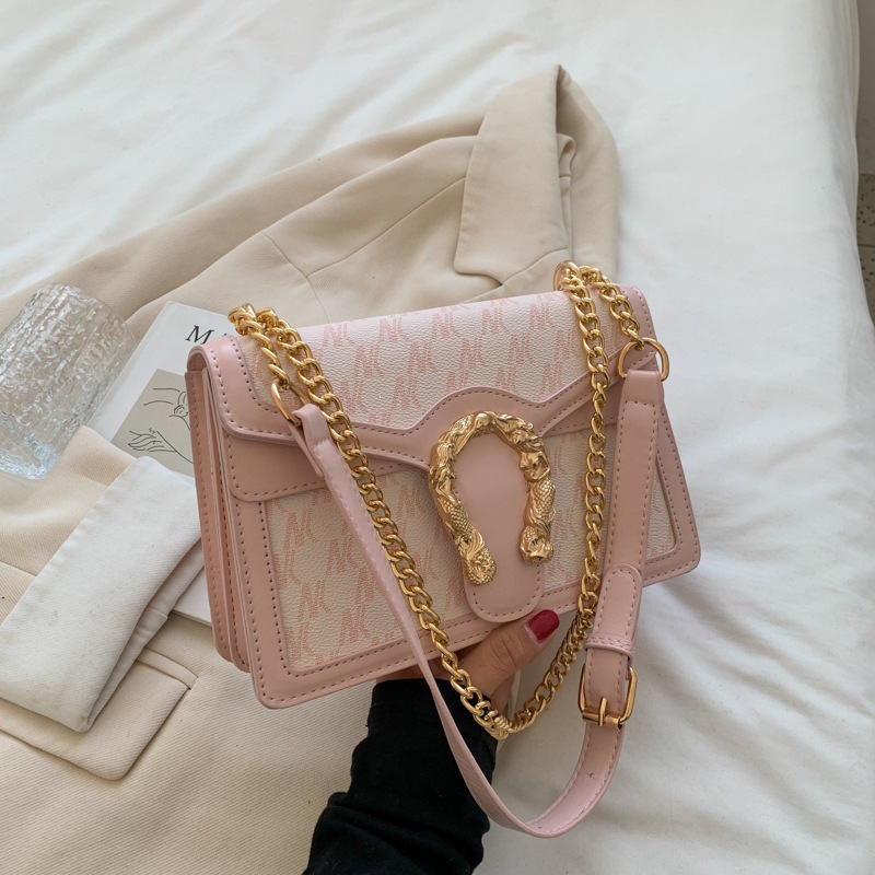 Retro women's bag, 2026 new summer casual trend, personalized and western-style trend, small square bag, niche design bag Retro women's bag, 2026 new summer casual trend, personalized and western-style trend, small square bag, niche design bag