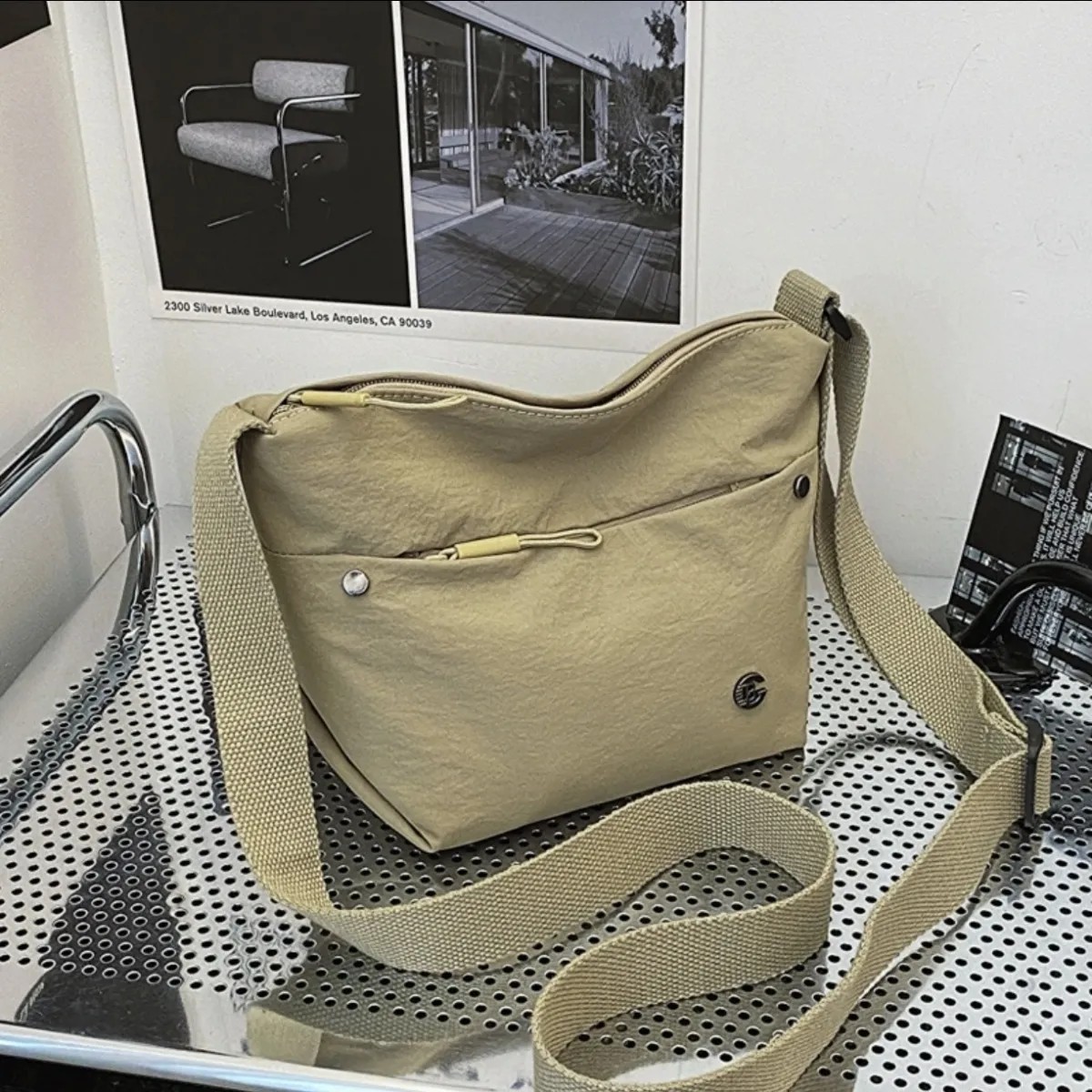 2024 new bag Japanese workwear canvas bag texture crossbody men's shoulder bag women's small bag commuting women's bag