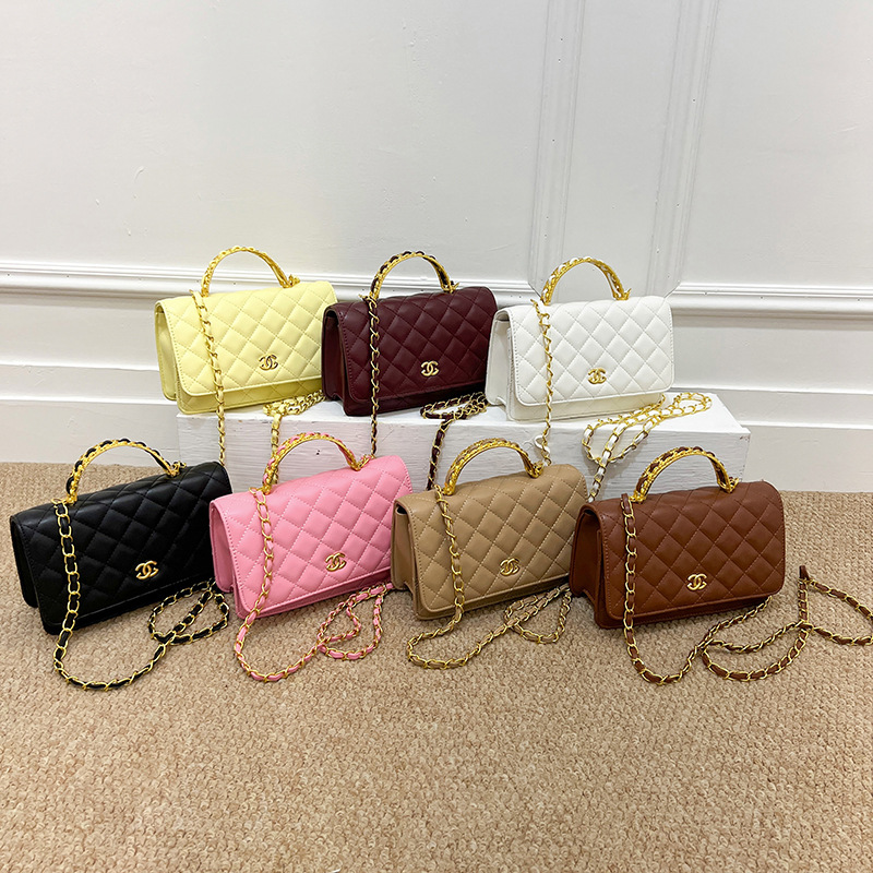 Cross border women's diamond grid chain handbag autumn new style large capacity shoulder bag niche texture crossbody small square bag trend