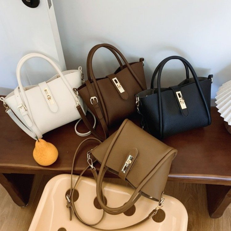 Vegetable Basket Handbag for Women 2026 New Cross border Retro Fashion Bucket Bag Texture Western style Small market Crossbody Bag