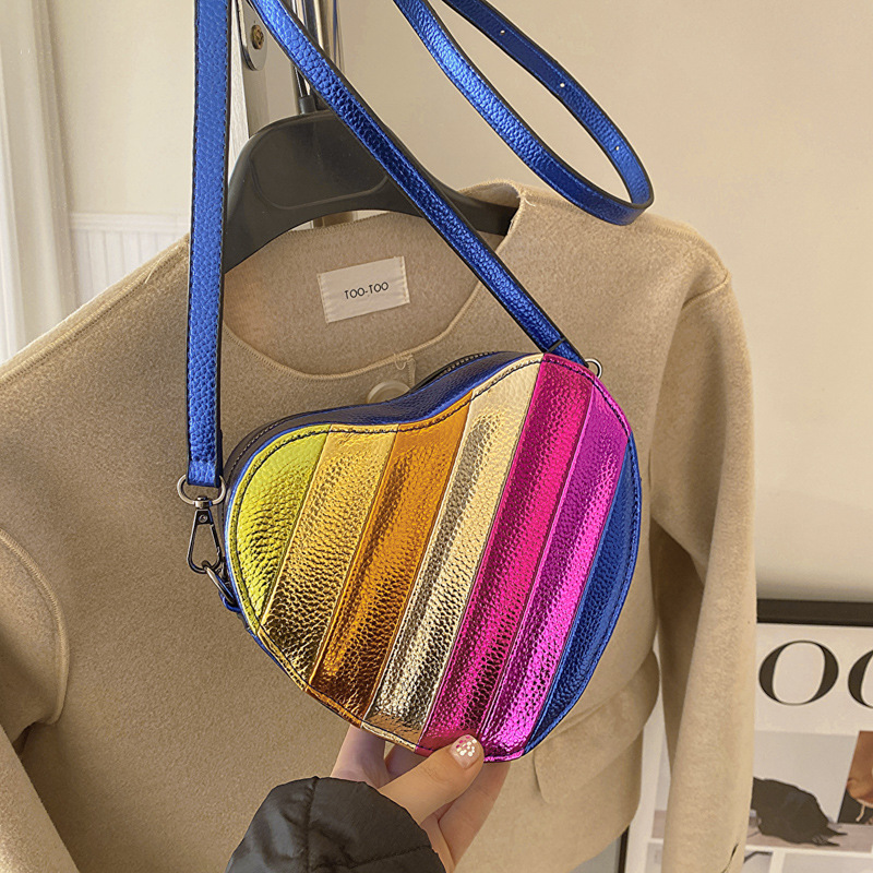 Korean version rainbow strip love bag for women 2026 new trendy outfit sweet one shoulder crossbody small bag lightweight mouth red envelope