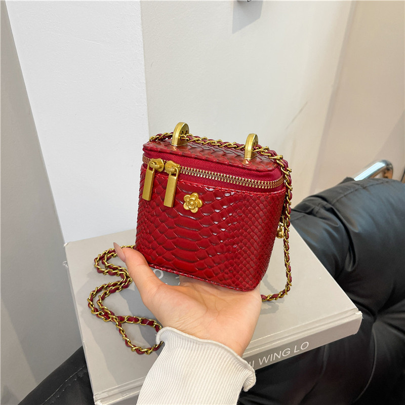 Bags Small Fragrant Mini Small Square Bag for Women 2025 New Chain Box Bag Premium Lipstick Single Shoulder Crossbody Bag Bags Small Fragrant Mini Small Square Bag for Women 2025 New Chain Box Bag Premium Lipstick Single Shoulder Crossbody Bag
