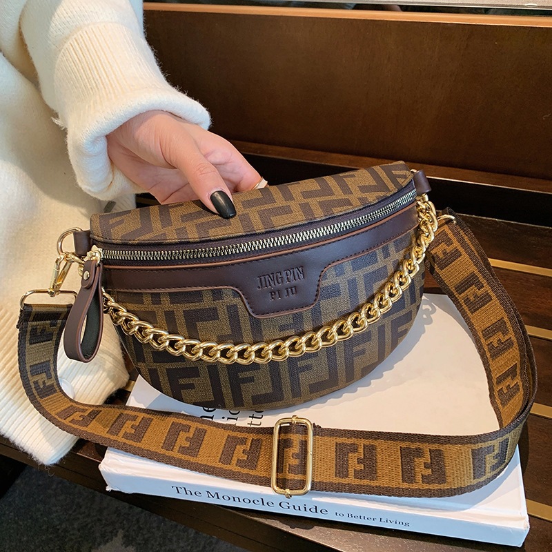 2026 new fashion trend waist bag solid color simple chest bag practical and atmospheric shoulder bag Korean version crossbody bag women's bag