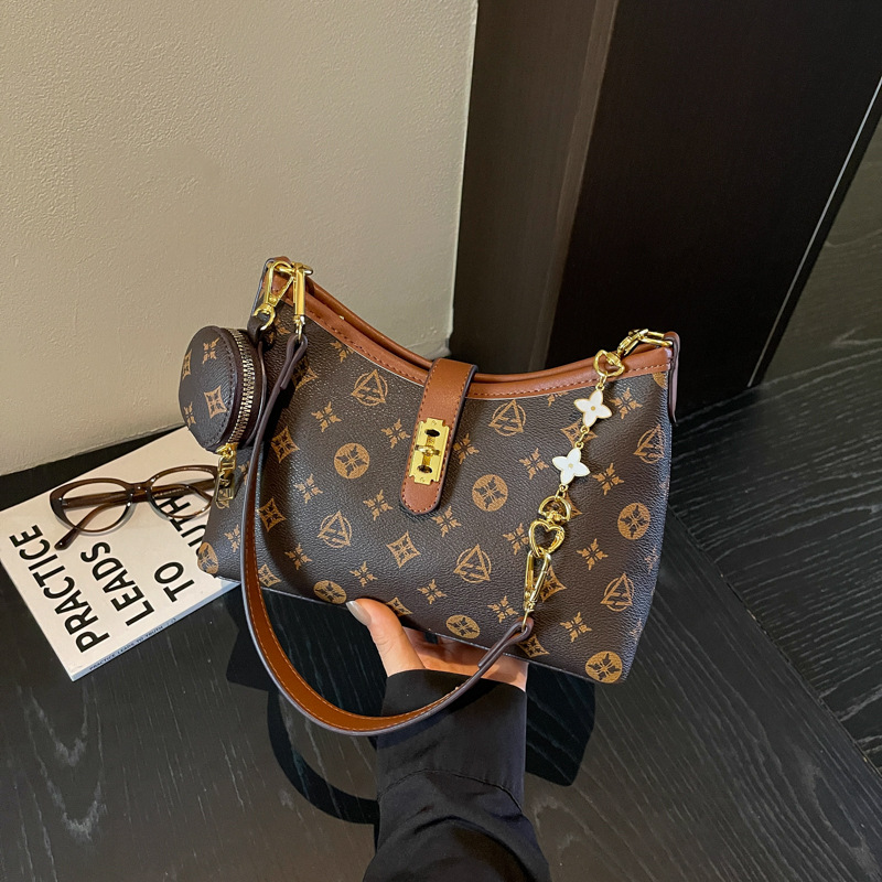 Leisure large capacity shoulder bag for women, 2026 autumn new fashion simple handbag, commuting texture crossbody bag