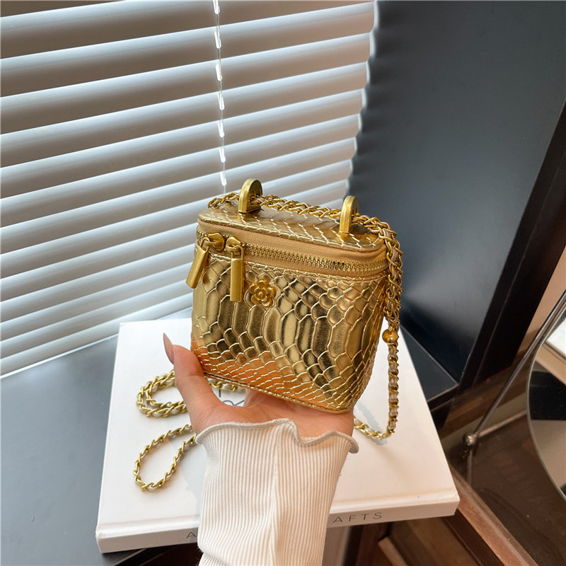 Bags Small Fragrant Mini Small Square Bag for Women 2025 New Chain Box Bag Premium Lipstick Single Shoulder Crossbody Bag Bags Small Fragrant Mini Small Square Bag for Women 2025 New Chain Box Bag Premium Lipstick Single Shoulder Crossbody Bag
