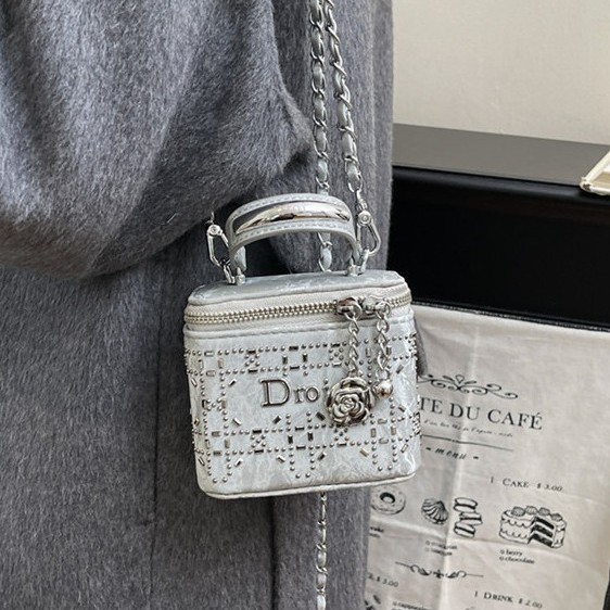 Bag crossbody bag new fresh single shoulder casual bag small design fashionable women's bag texture box versatile light luxury women's bag Bag crossbody bag new fresh single shoulder casual bag small design fashionable women's bag texture box versatile light luxury women's bag