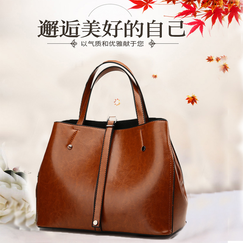 Cross border retro simple commuting handbag for women, 2026 new autumn wax oil leather large capacity single shoulder crossbody bag
