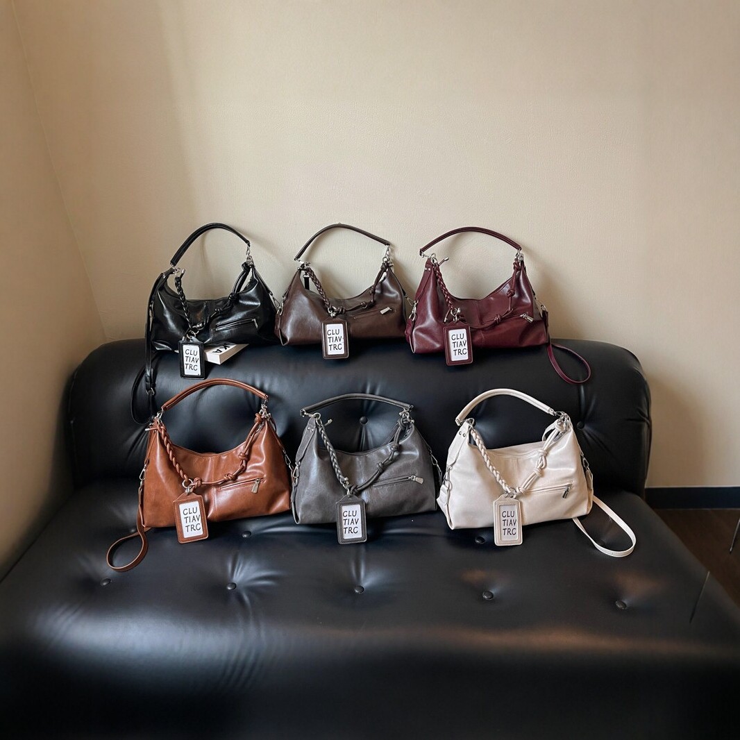 Bags2026 new cross-border retro dumpling bag, women's shoulder crossbody bag, fashionable and versatile, large capacity chain bag, trendy