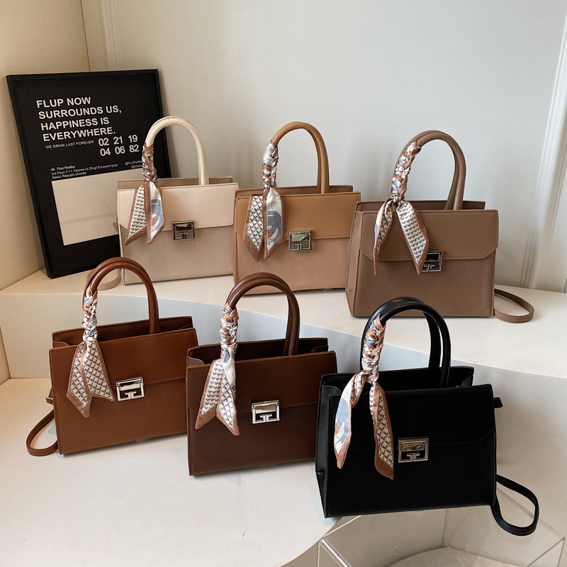Bags Cross border Fashion Simple Women's Handbag with High Quality 2025 New Commuter Large Capacity Mom's Women's Bag
