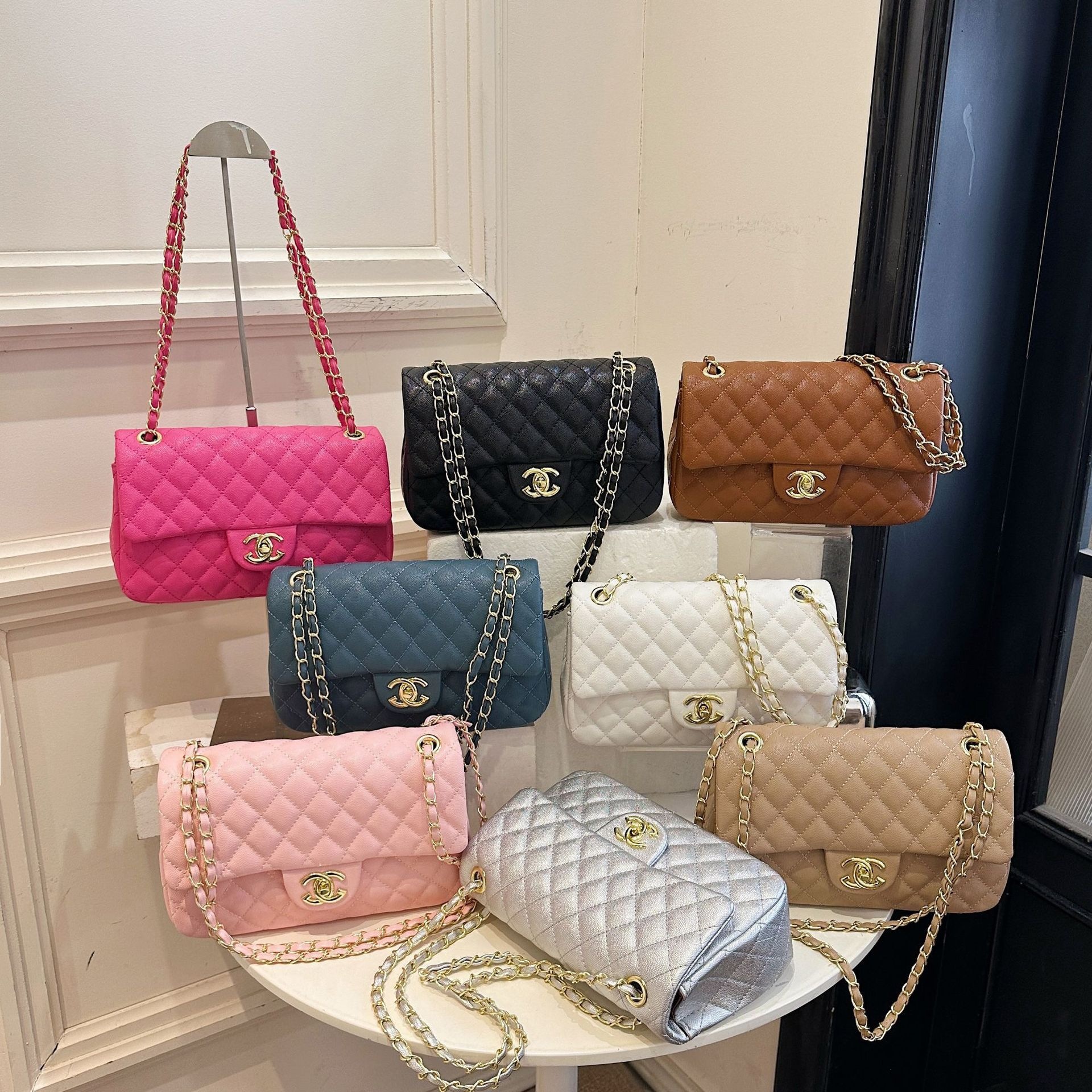 Cross border Xiaoxiangfeng Lingge Embroidery Thread Shoulder Bag 2026 New Style Trendy Fashion High quality Sensory Tong Qin Crossbody Small Square Bag