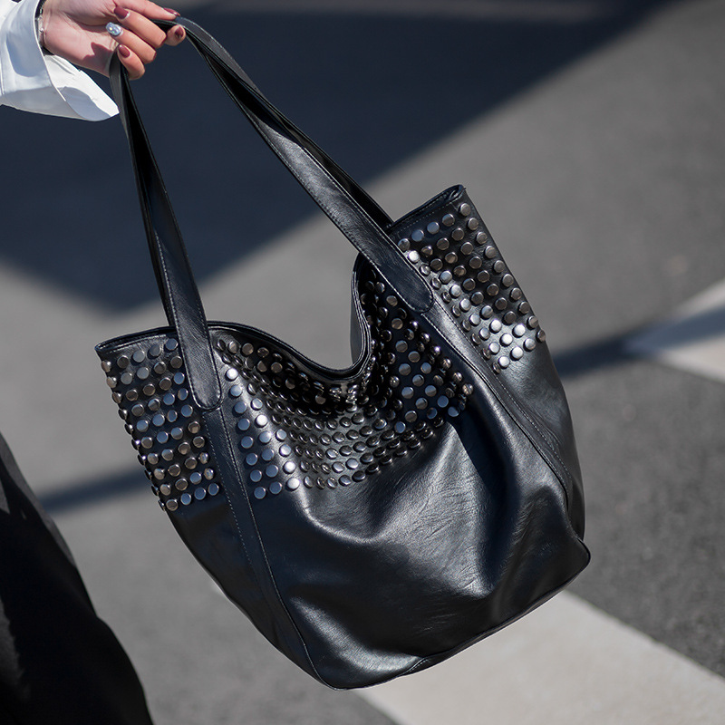 Cross border Rivet Tote Bag 2026 New Large Capacity Shopping Bag Women's Bag Women's Handheld Single Shoulder Underarm Bag