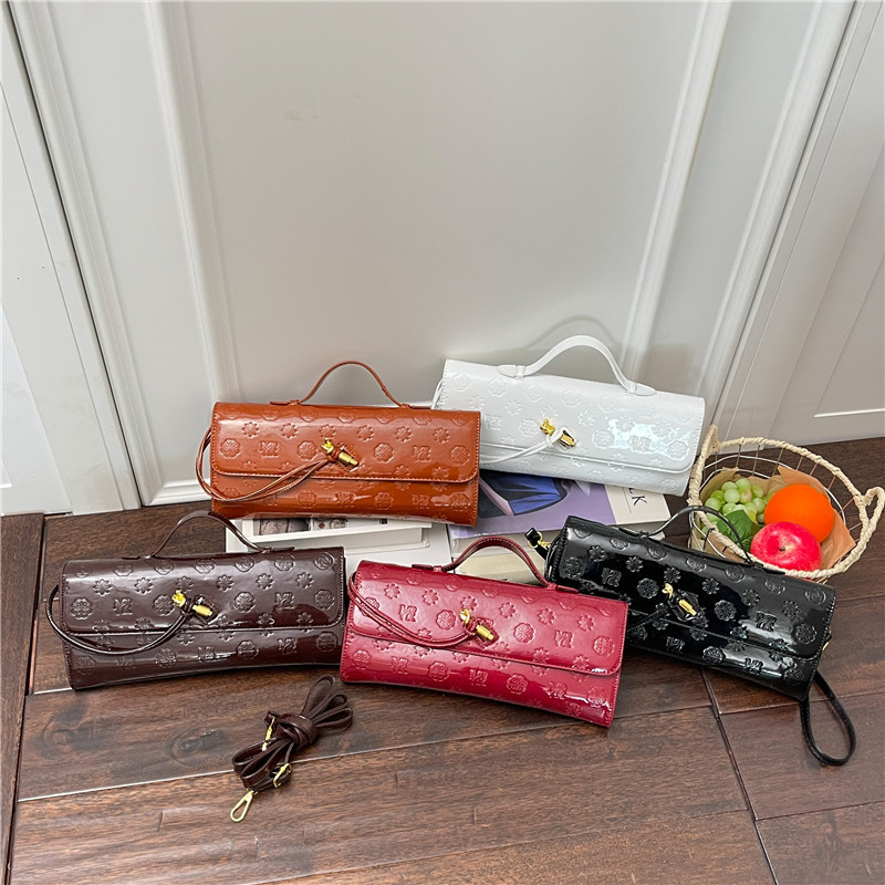 Bags Bag 2026 Cross border New Women's Bag Fashion Texture Lock Bag Foreign Trade Bright Face Single Shoulder Crossbody Bag