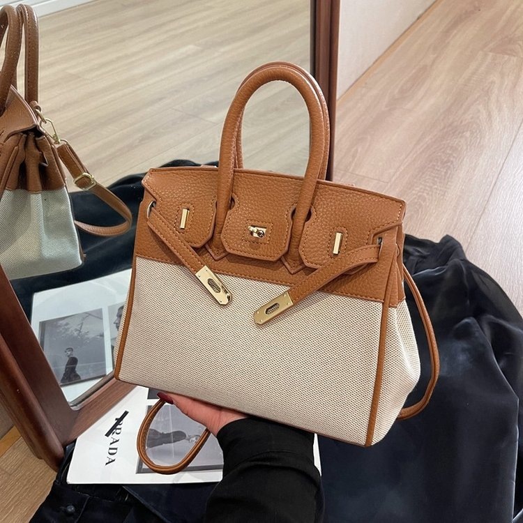 Cross border European and American portable Kelly bag 2026 new fashionable contrasting platinum bag large capacity commuting shoulder crossbody bag