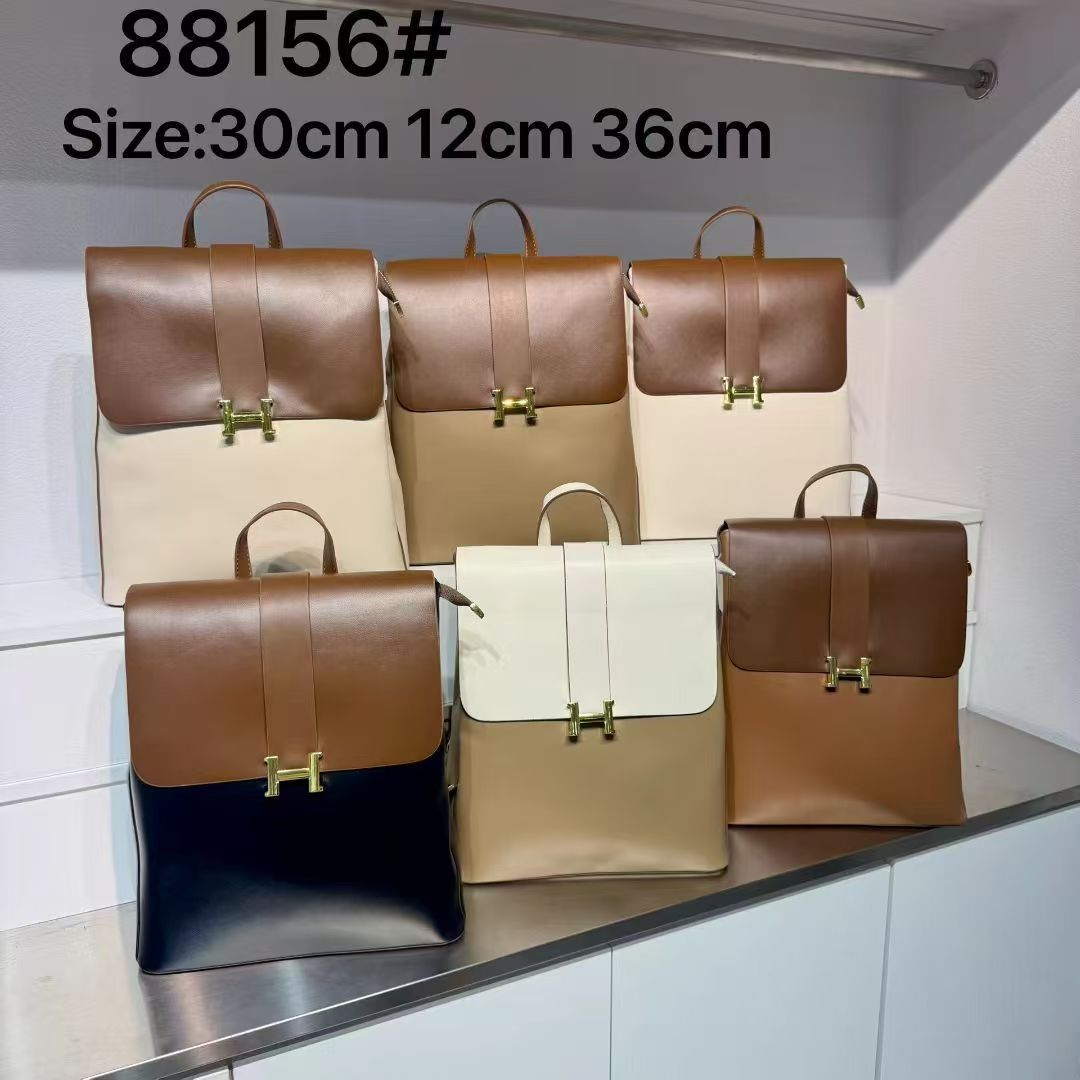 This year's popular high-end textured women's bag 2026 niche new model, light luxury versatile backpack, leather small square bag, single shoulder