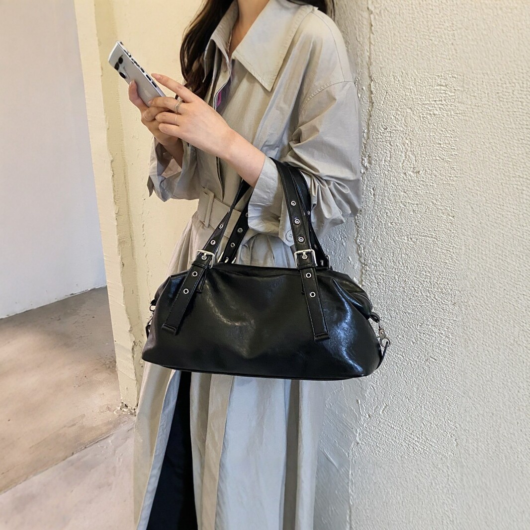 Bags2026 new retro shoulder bag, women's large capacity tote bag, versatile commuting soft leather armpit handbag