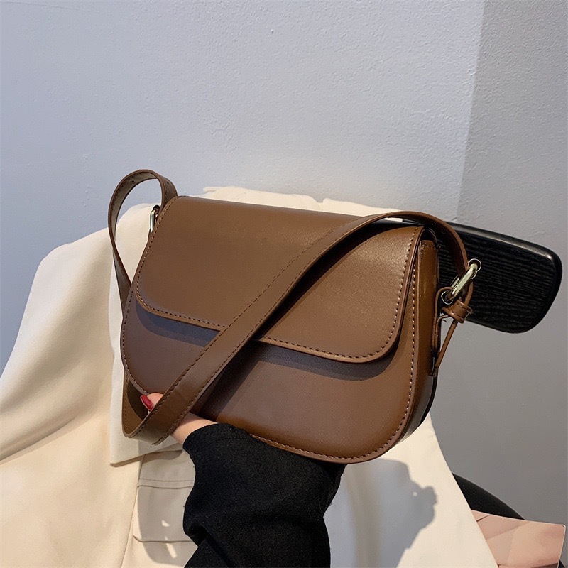 Bags Cross border Foreign Trade Women's Bag 2026 New Solid Color Retro Single Shoulder Crossbody Bag High Texture Simple Underarm Bag