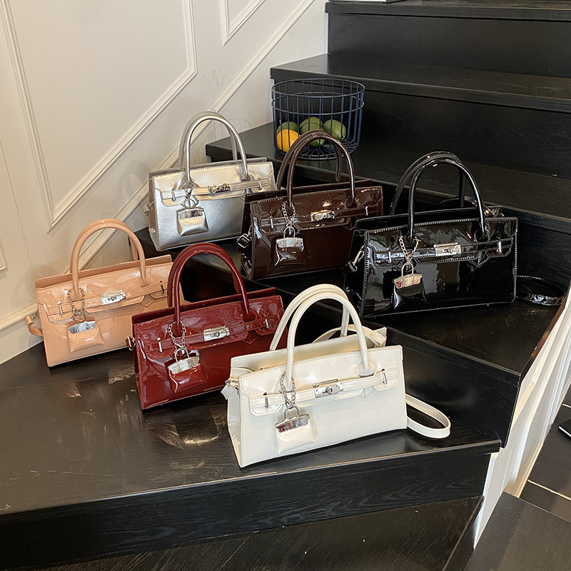 Bags Cross border premium texture hand-held Kelly bag for women 2025 new fashionable shoulder bag, niche minimalist crossbody bag