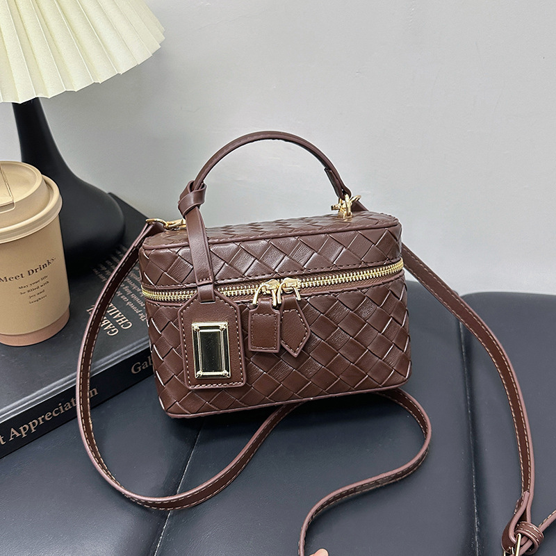 Bags Cross border Box Bag 2026 New Women's Bag Woven Bag Handbag Foreign Trade Single Shoulder Diagonal Cross Bag Small Square Bag Bags Cross border Box Bag 2026 New Women's Bag Woven Bag Handbag Foreign Trade Single Shoulder Diagonal Cross Bag Small Square Bag
