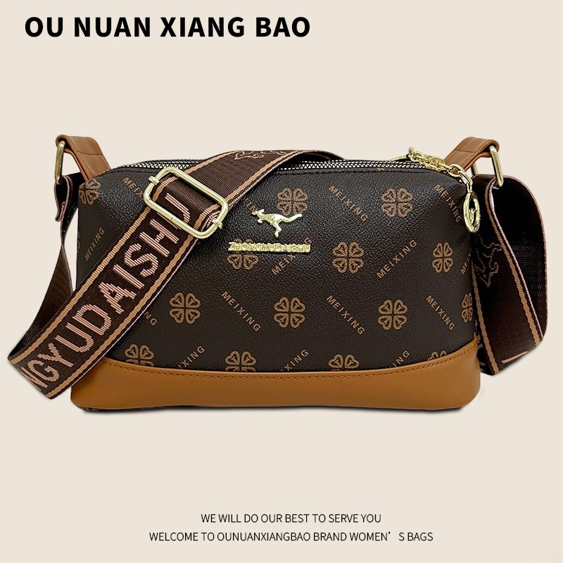 Cross border hot selling women's bag 2026 new versatile trendy shoulder bag women's light luxury commuting high beauty small square bag
