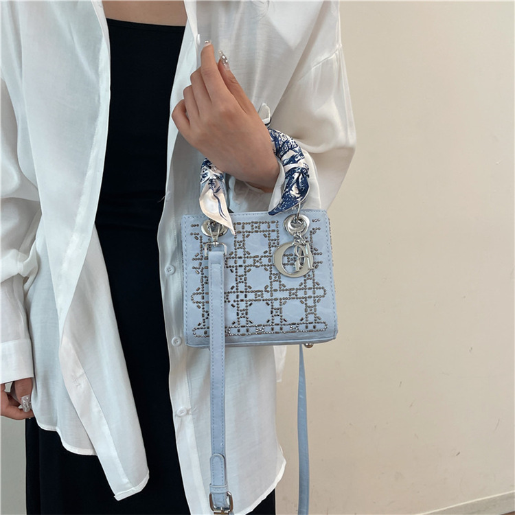 Daifei Bag Spring and Summer New Shoulder Bag with Diamond Inlaid Bag Autumn Women's Handheld Bag High end and Small niche Women's Bag Daifei Bag Spring and Summer New Shoulder Bag with Diamond Inlaid Bag Autumn Women's Handheld Bag High end and Small niche Women's Bag
