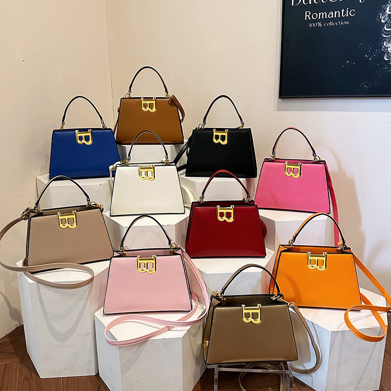 Bags Cross border Women's Bag 2025 New Bag Women's Handbag European and American Fashion Shoulder Cross body Bag Foreign Trade Letter
