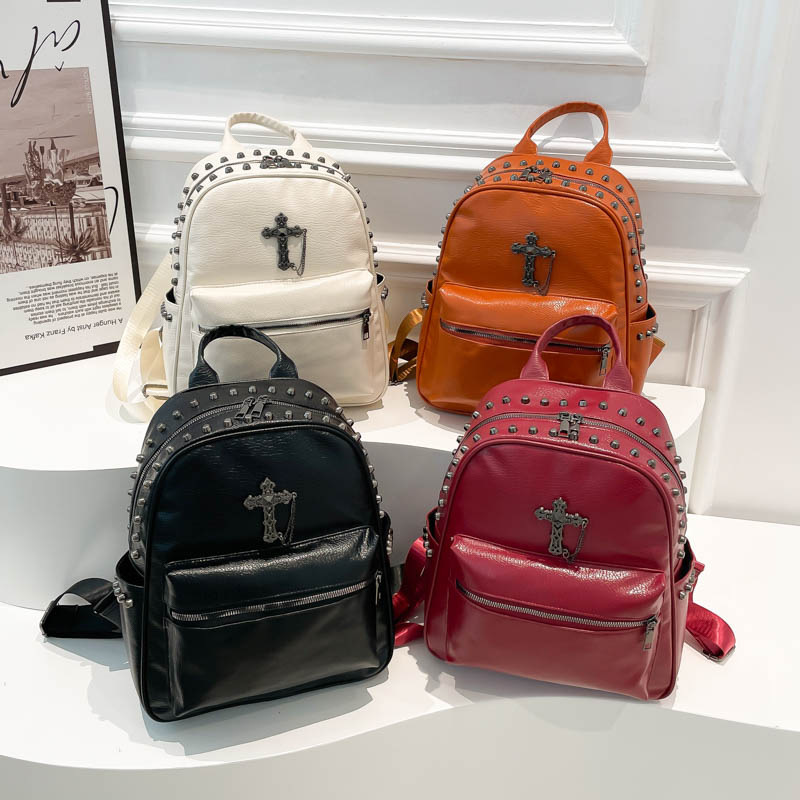 Simple and stylish backpack, summer new handbag, 2026 niche design, retro and stylish commuting personalized backpack