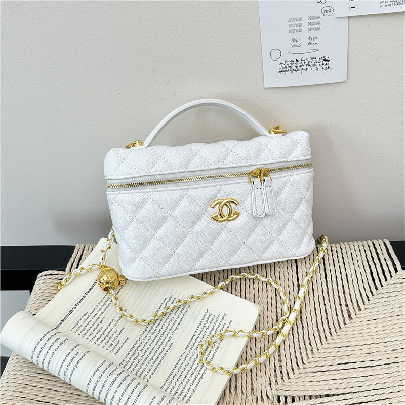 Fashion niche shoulder bag autumn new trendy texture box bag commuting stylish large capacity shoulder crossbody bag