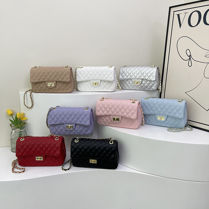 Cross border Korean style small square bag 2026 new flip bag texture single shoulder crossbody bag lightweight and simple chain bag