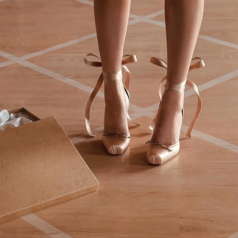 Star style ballet style square toe single shoes with new satin straps, bow ties, slim heels, toe caps, sandals for women