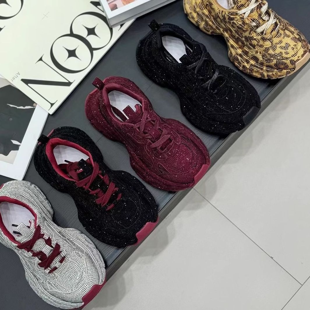 European style full diamond dad shoes for women in spring and autumn 2026, new thick soled sports explosive street sports casual shoes, trendy and versatile