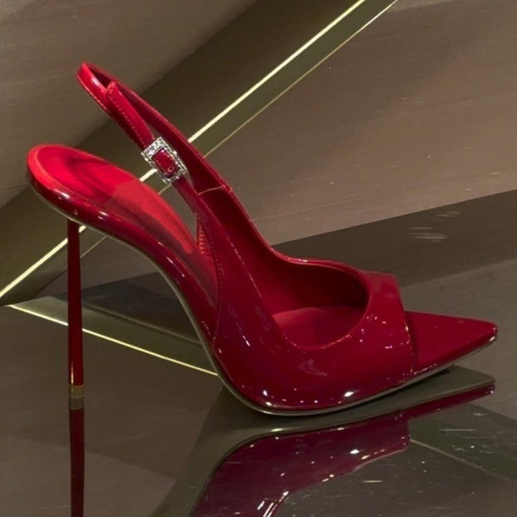 European and American style pointed high-heeled sandals for women's outdoor wear, summer new style, open toed red high-heeled shoes, one line slim heel sandals