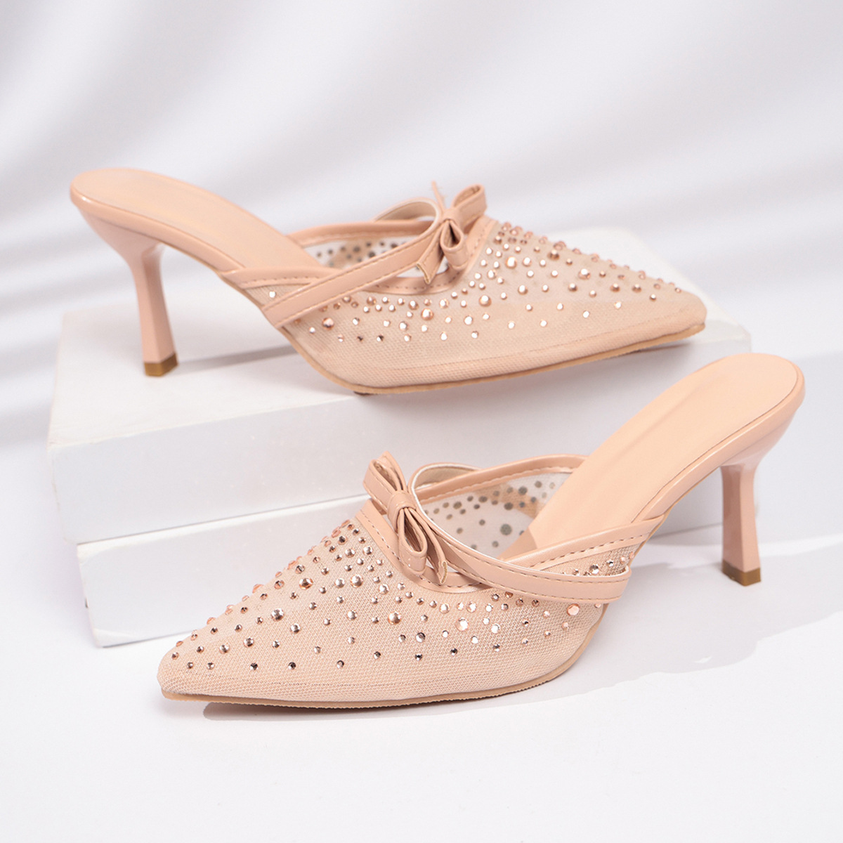High heels, cross-border plus size cool slippers for women, summer 2026. Baotou, hot stamping mesh fabric, fine heels, bow heels