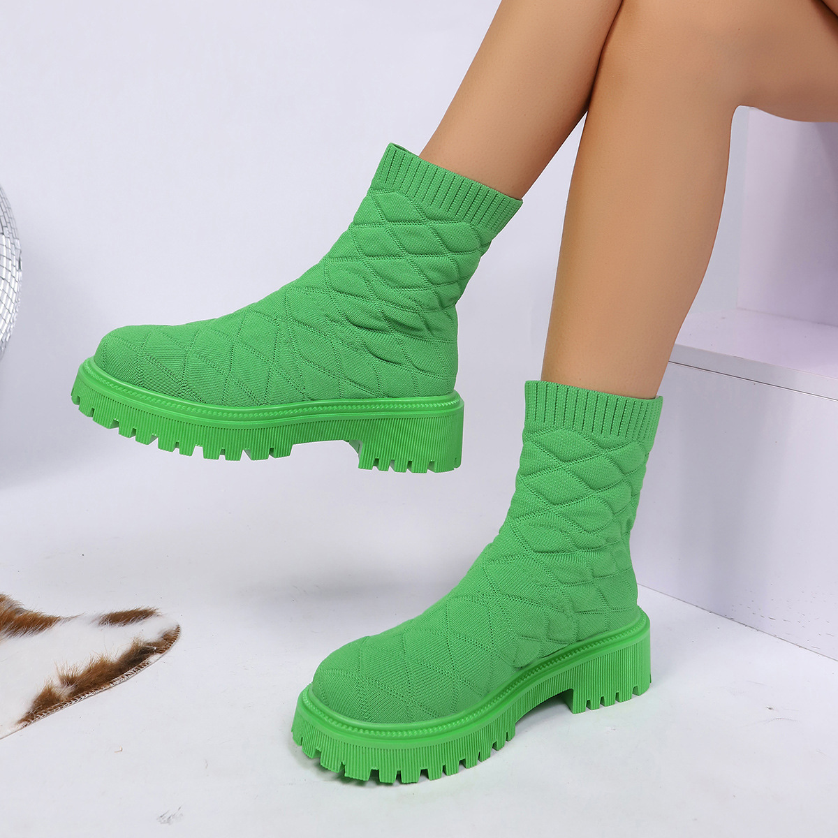 Foreign trade women's shoes, thick soled round toe socks, children's 2026 autumn and winter flying woven breathable oversized sponge cake sleeve short boots